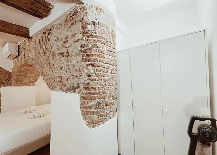 Historical Center Aquarium Apartament *