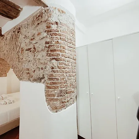 Historical Center Aquarium Apartment *